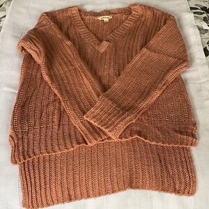 Coral Fashion on earth knit sweater.